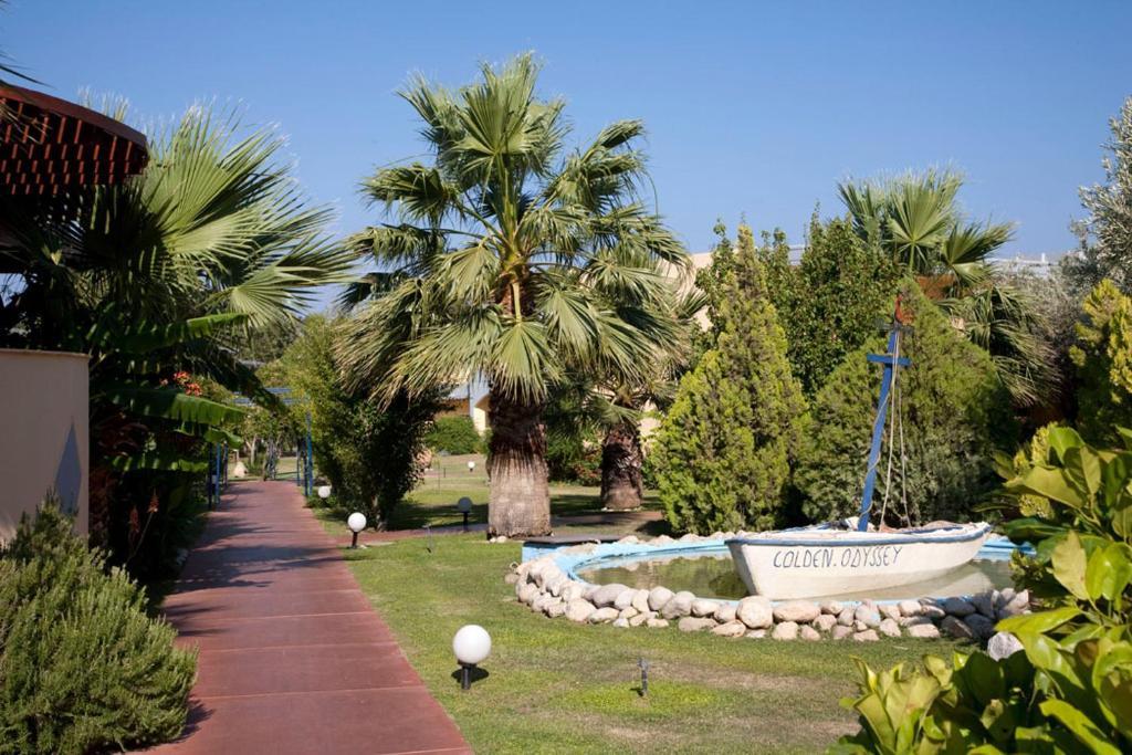 Golden Odyssey Hotell Kolymbia Exteriör bild